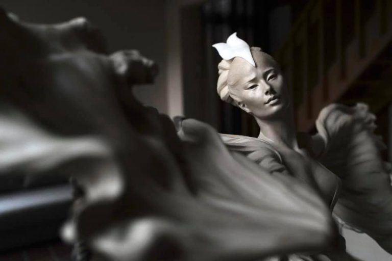The living sculptures of Luo Li Rong